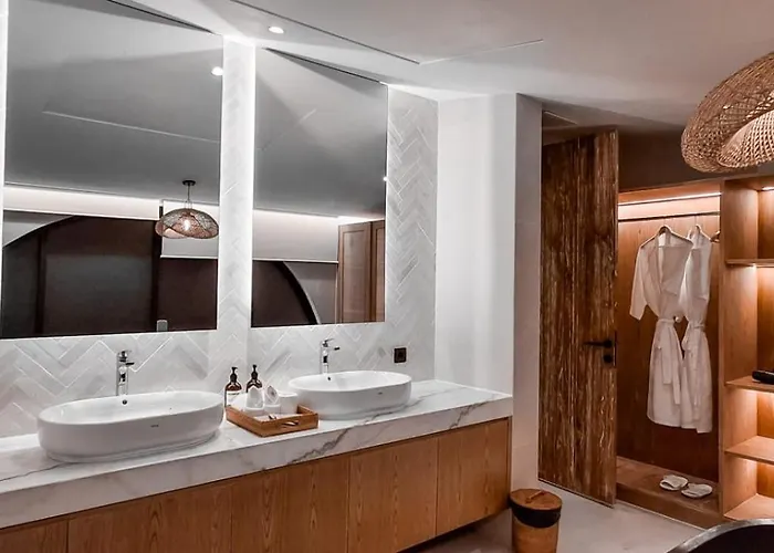 Hotel Suites5 3*